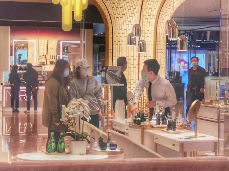 上海哪个奥莱货最多折扣最大,上海五折购物节活动