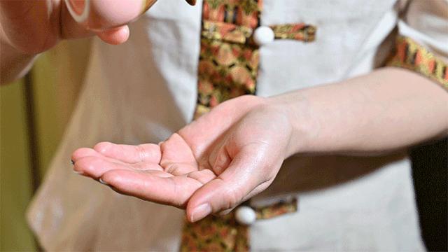 泰式按摩！精油推拿+古法按摩，成个人舒服晒