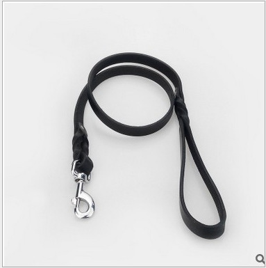 像德牧这样的大型犬,适合使用什么样的牵引绳?