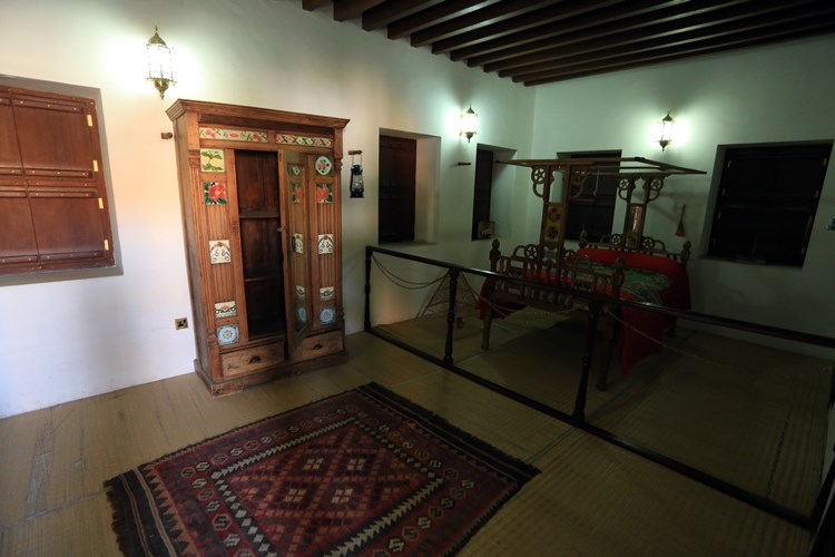 阿联酋第一位总统扎伊德阿布扎比,阿联酋阿布扎比现任酋长