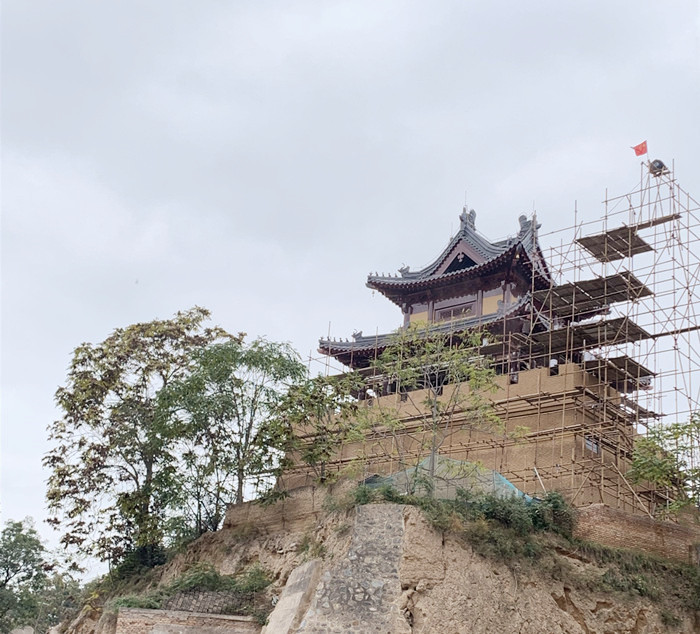 东西方现代夯土墙建筑集粹