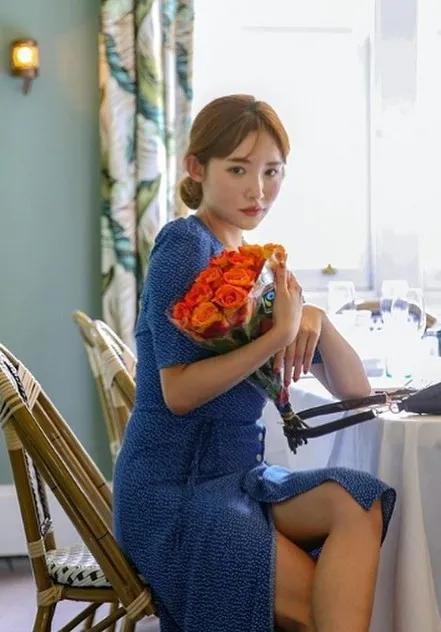 jennie穿搭冬香奈儿,求jennie同款衣服