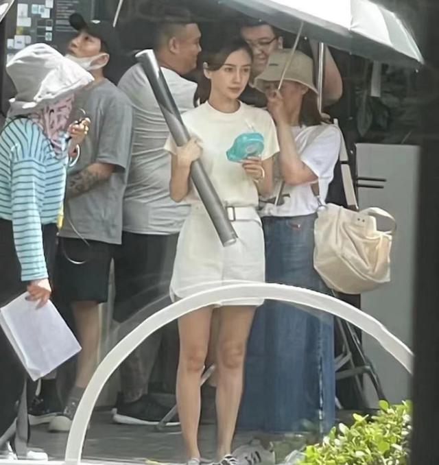 baby机场生活照,baby18岁素颜照