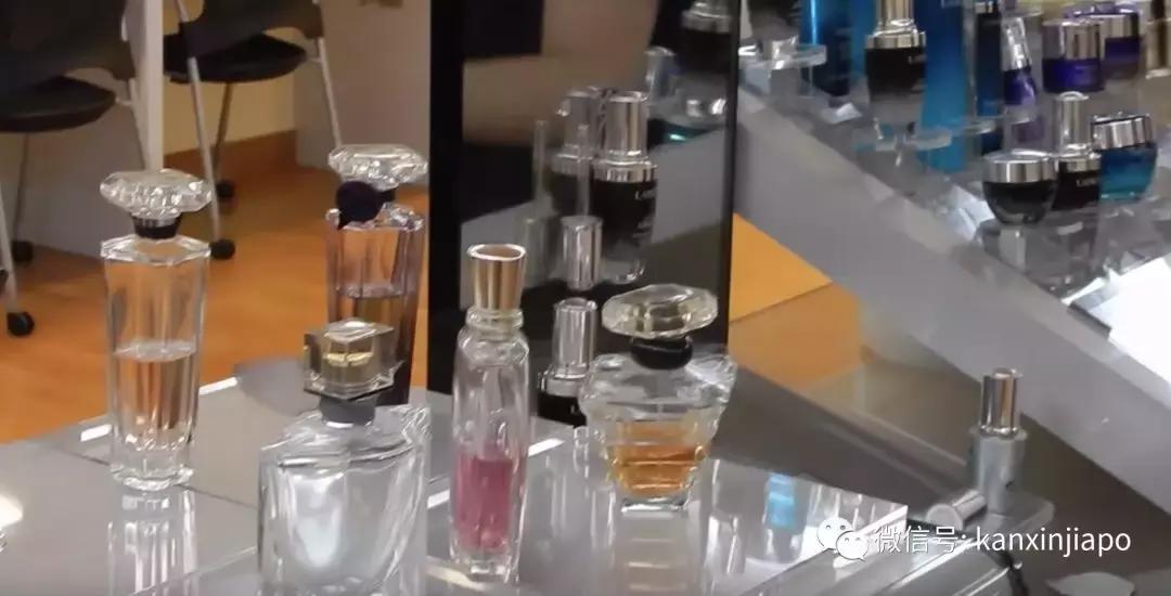 超高月薪+大牌衣服美妆，当新航空姐也太爽了吧！