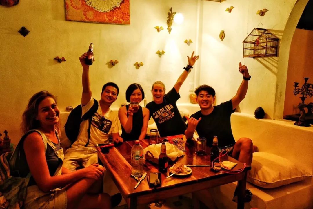 美国西海岸（碰撞）古巴哈瓦那