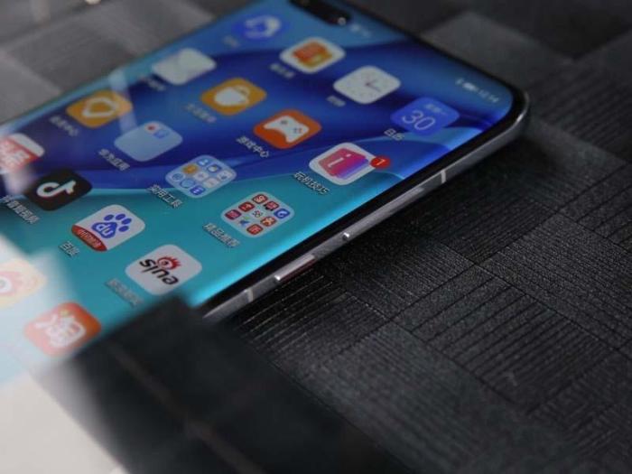 手机买哪个系列最划算,手机各个型号优缺点大全