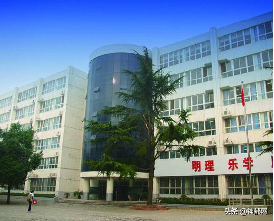 道北还是伊滨?你觉得洛阳19所高中最终会搬迁到哪里?