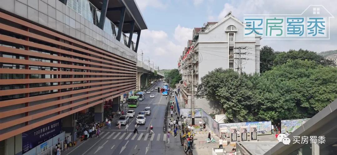 夹缝中的生存状态,夹缝中的生活