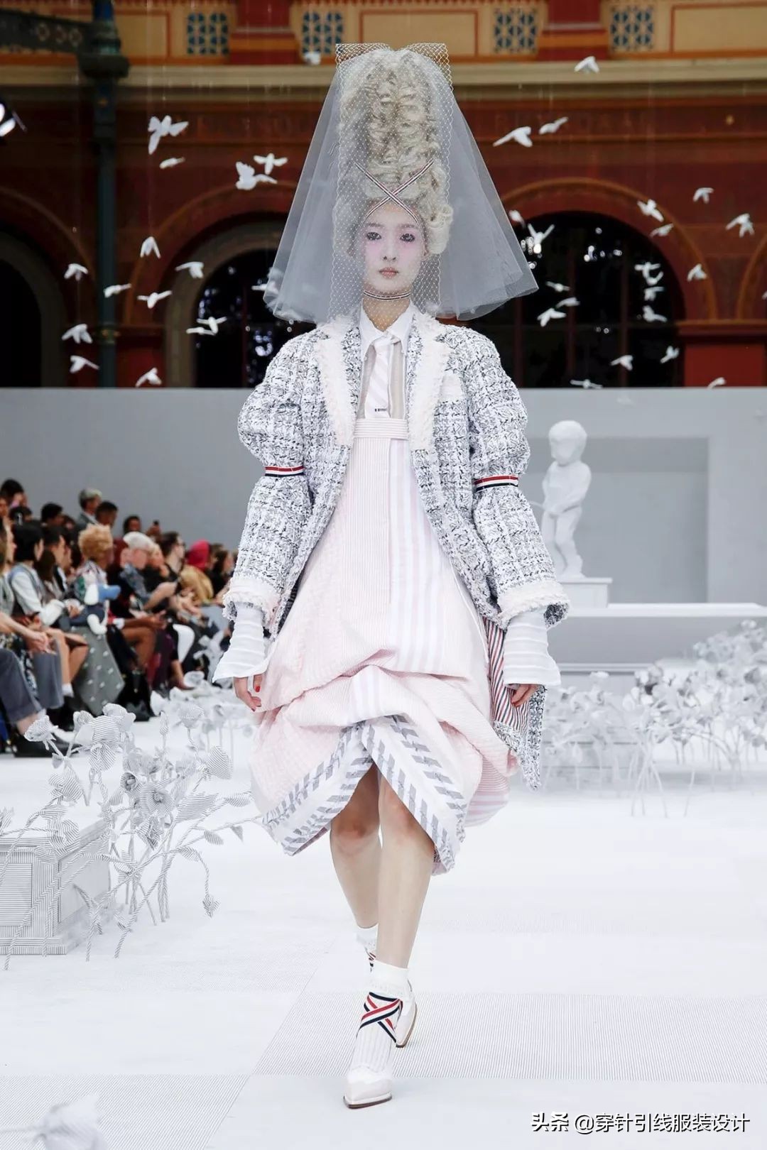 thombrowne西装全身搭配,thombrowne西装上身效果