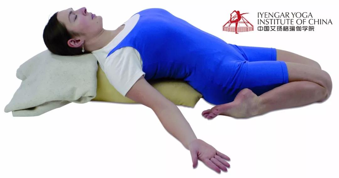 烦到抑郁,口碑好的产后塑形瑜伽体式