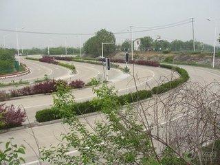 工作忙考驾照,现在报名驾照难考吗