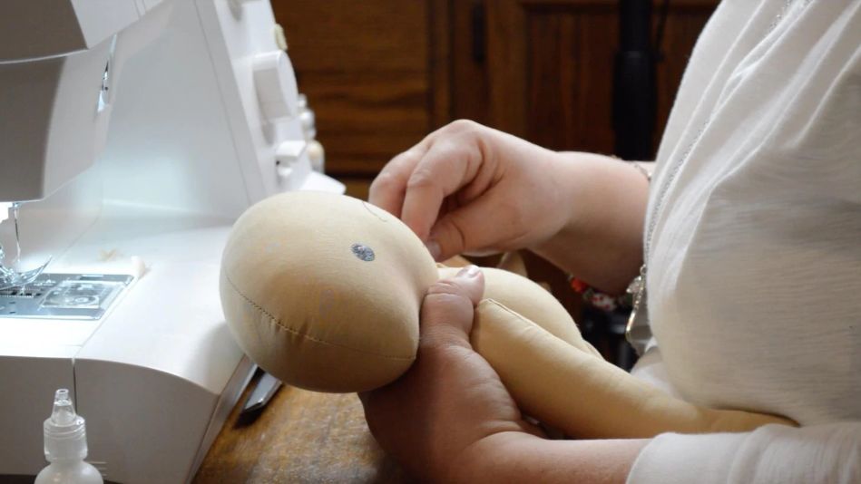 宝宝仿真娃娃,怎么做非常像婴儿宝宝的仿真娃娃