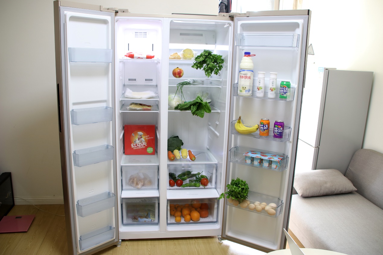 风冷变频双循环大容量美的冰箱,美的超薄冰箱深度60cm评测