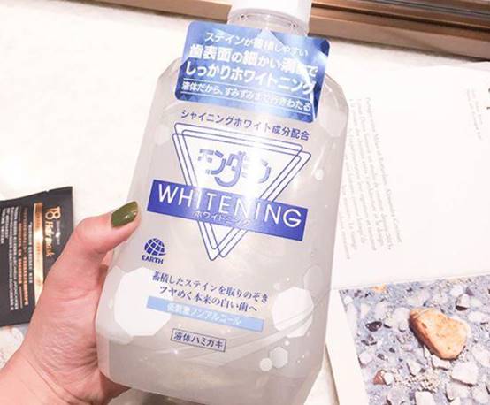 杨颖和姚晨演技,姚晨和杨颖谁的嘴巴大