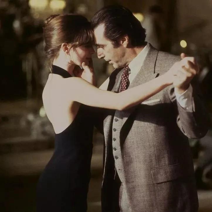 吃臭身体会变臭？吃香味食物身体就会变香？谈谈食物对体味的影响