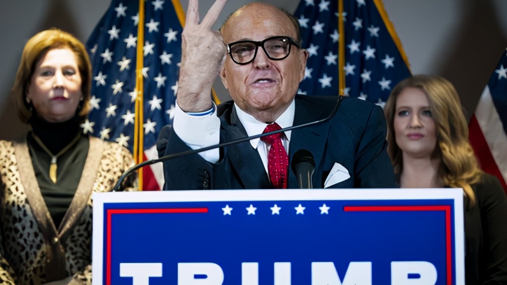 川普最忠诚的卫士是谁,川普老爷子最新视频