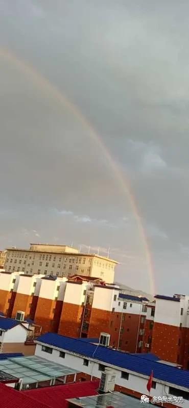 下雨了水来了,下雨了下雨了下雨了歌词试听