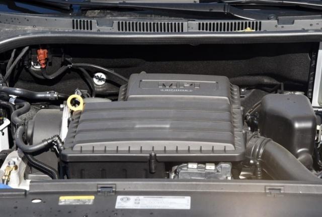 新捷达起步顿挫像供不上油,新捷达加速无力油门发闷