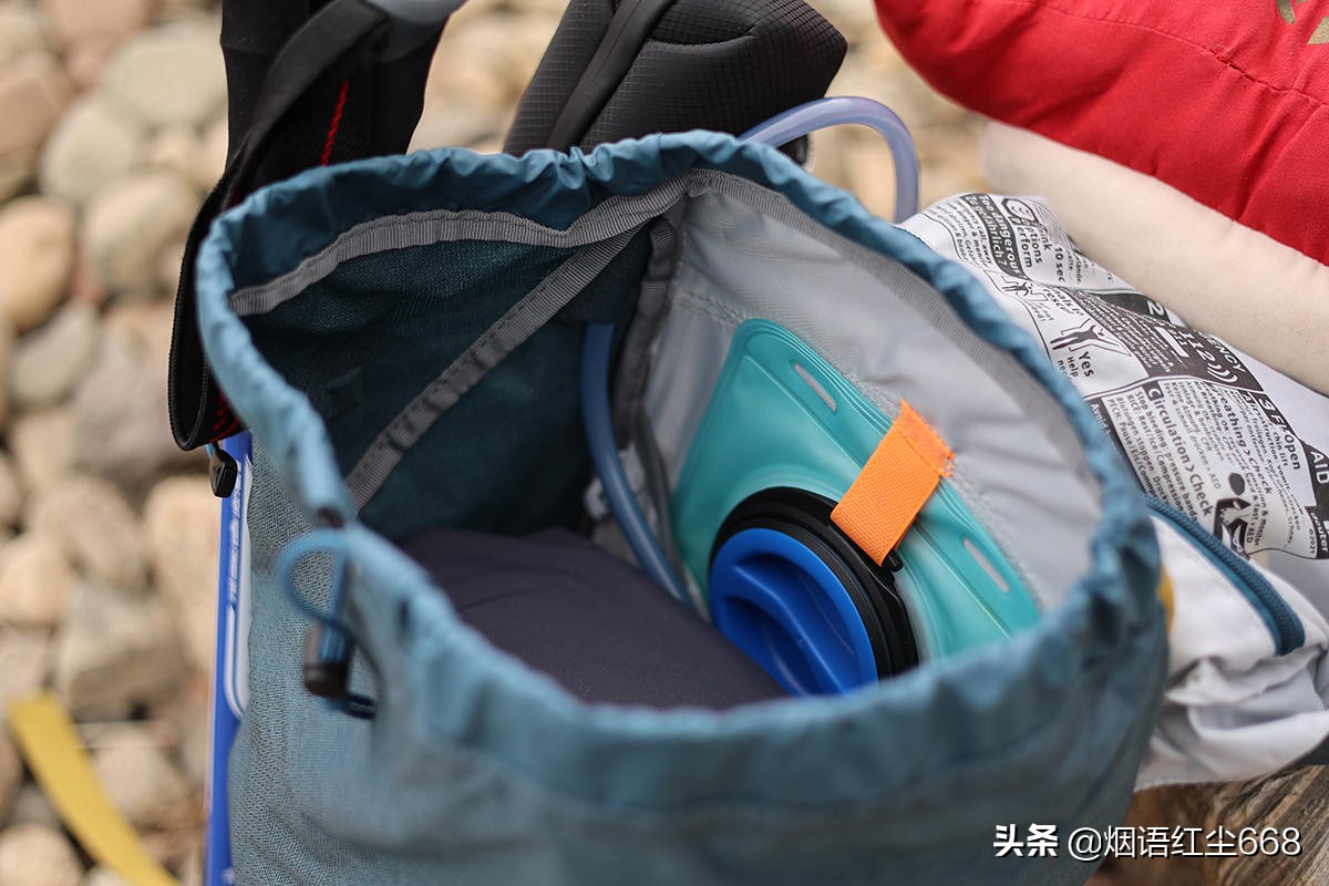 多特萤火虫哪个颜色最好看,多特萤火虫怎么挂折叠登山杖