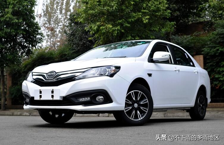 5万左右手动挡家用轿车推荐,5万左右的小轿车最好的是哪一款