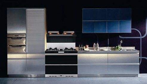 油烟机与集成灶优缺点,厨房用抽油烟机好还是用集成灶好