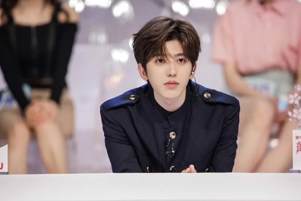 易烊千玺的爱豆,盘点易烊千玺粉丝的神仙颜值