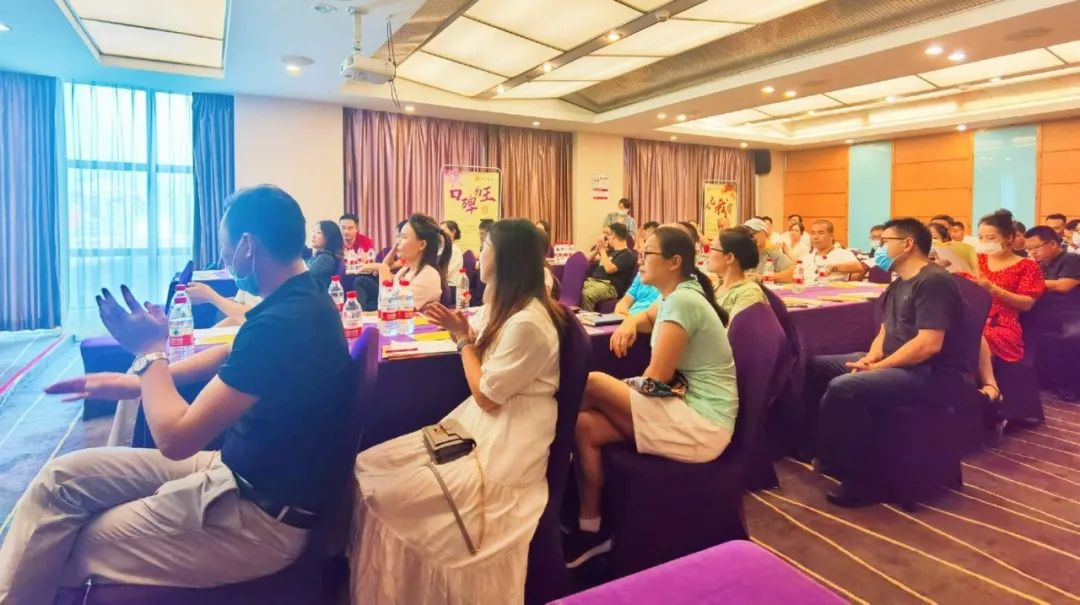 静到书法市场火热，后疫情时期，核心优势在哪儿？