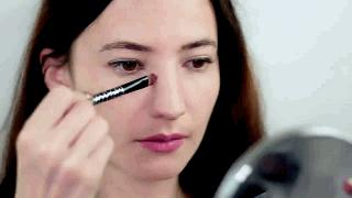 如何让鼻子变得小巧精致,怎么让自己的鼻子看起来小点