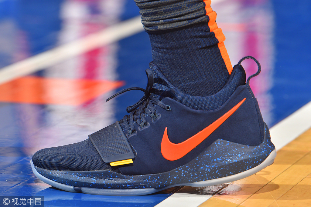 NBA今日球鞋精选：新配色UACurry5来了！库里穿它致敬老爹
