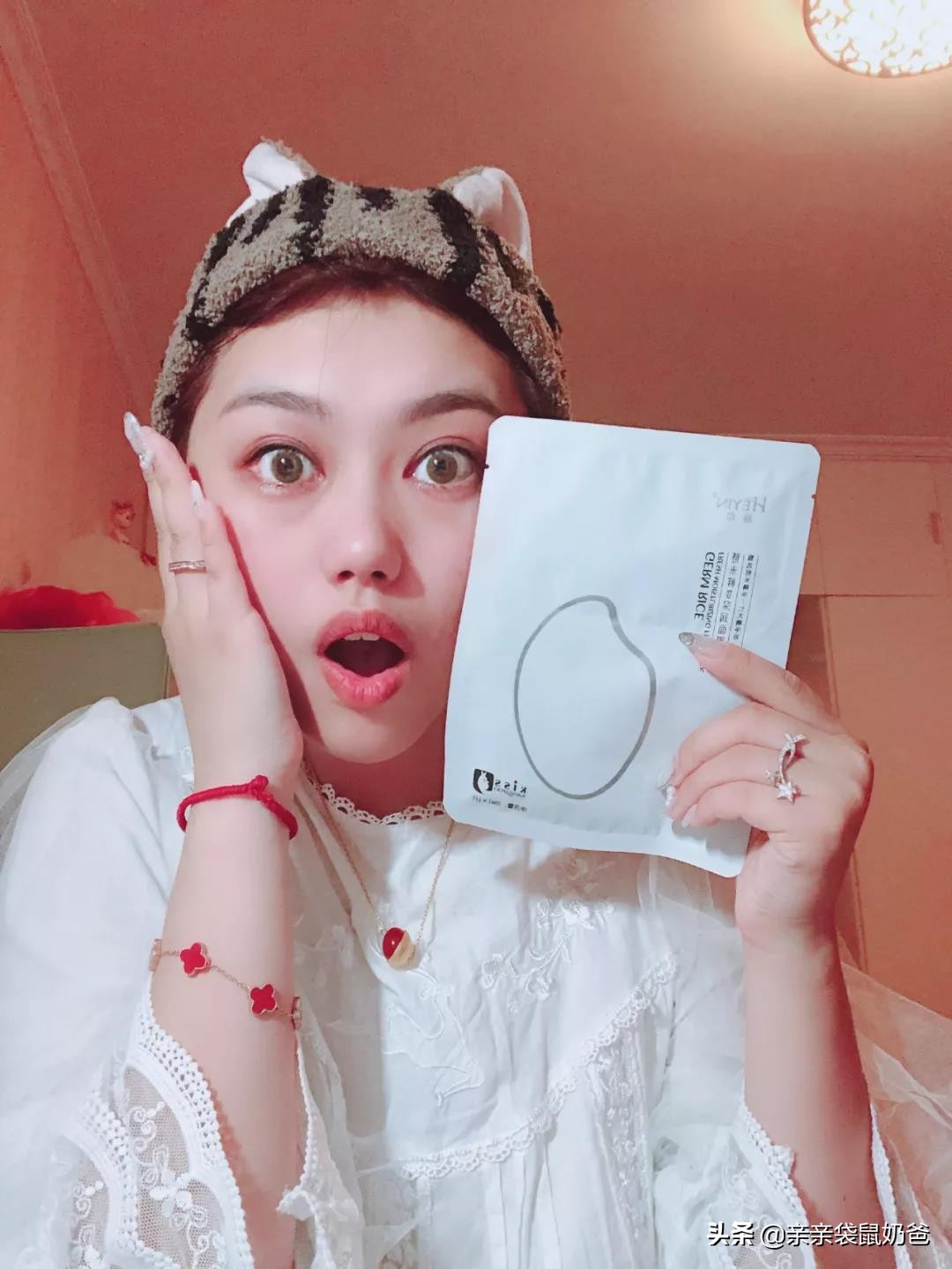 这些明星都在用亲亲袋鼠，快来看看他们安利了什么