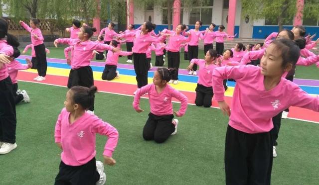 东平接山中心小学,一所风清气正的阳光学校