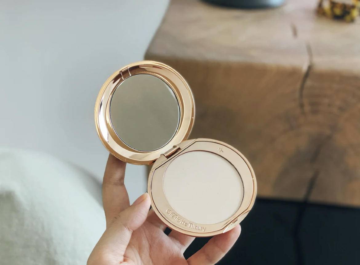 粉饼的使用方法新手,定妆遮瑕蜜粉饼怎么用