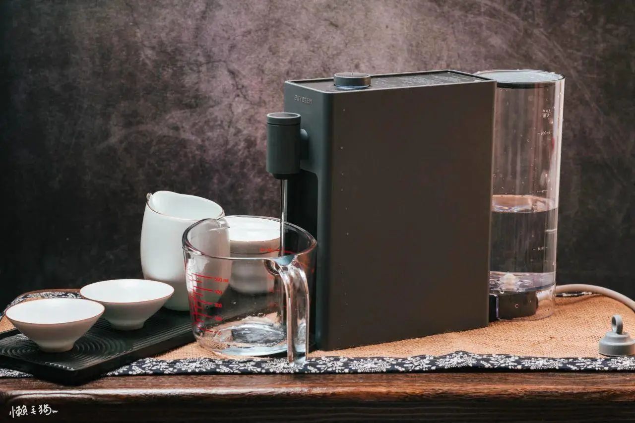 泡奶恒温水壶泡茶,泡奶粉恒温水壶好用吗