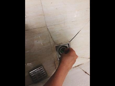 卫生间下水道堵塞最好的办法,卫生间下水道堵了小妙招解决