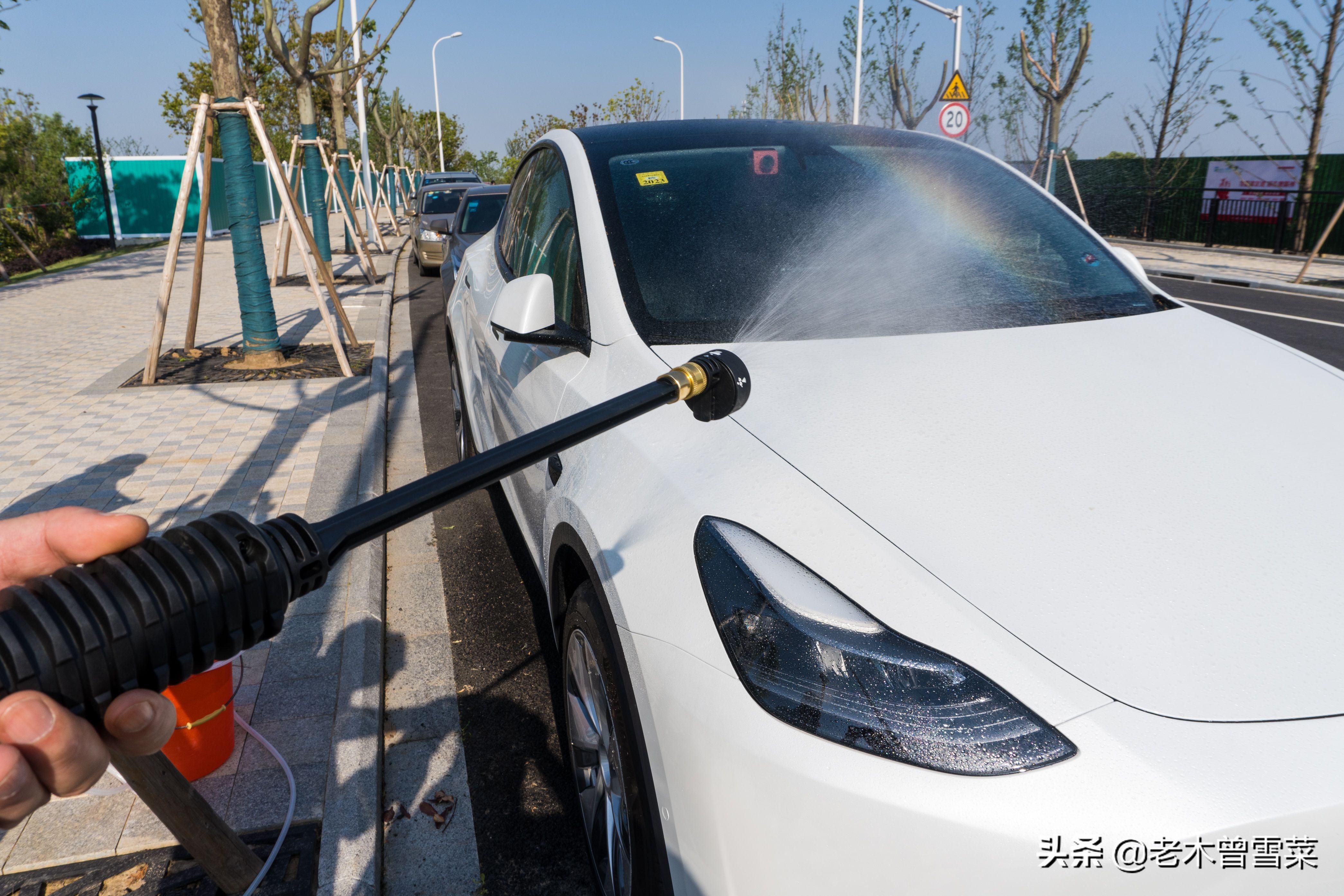 618纯电汽车囤什么车品？特斯拉车主种草物分享