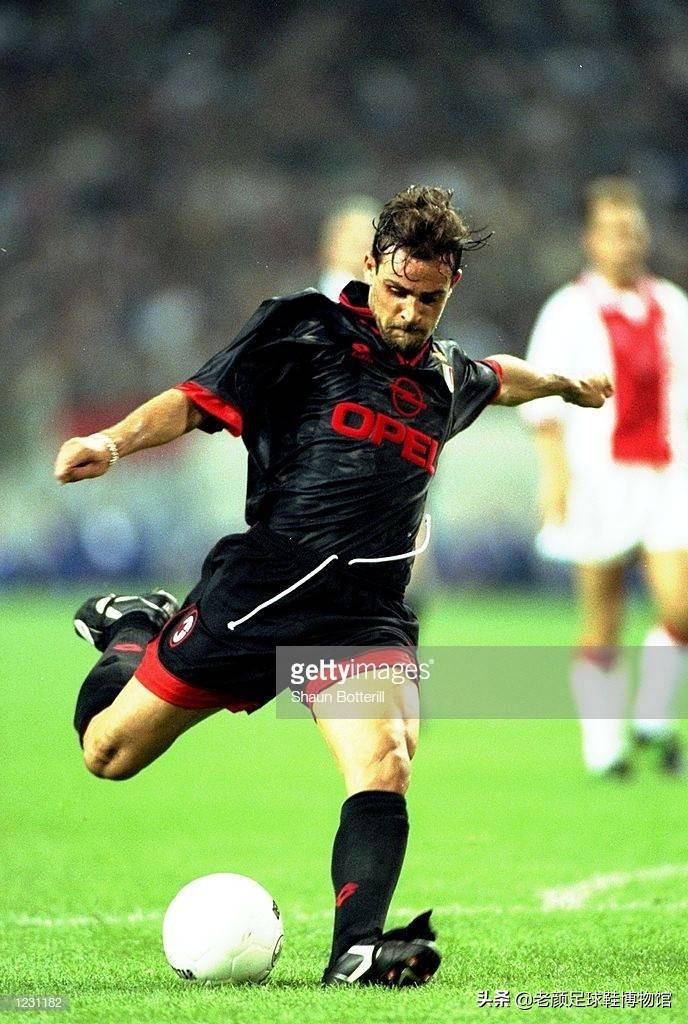 米兰欧冠名单,米兰05欧冠大名单