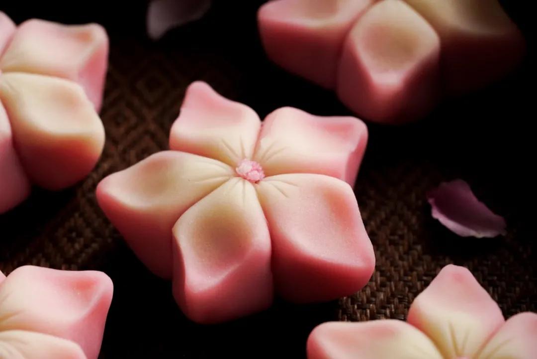 和菓子日本美食,日本的甜品和果子