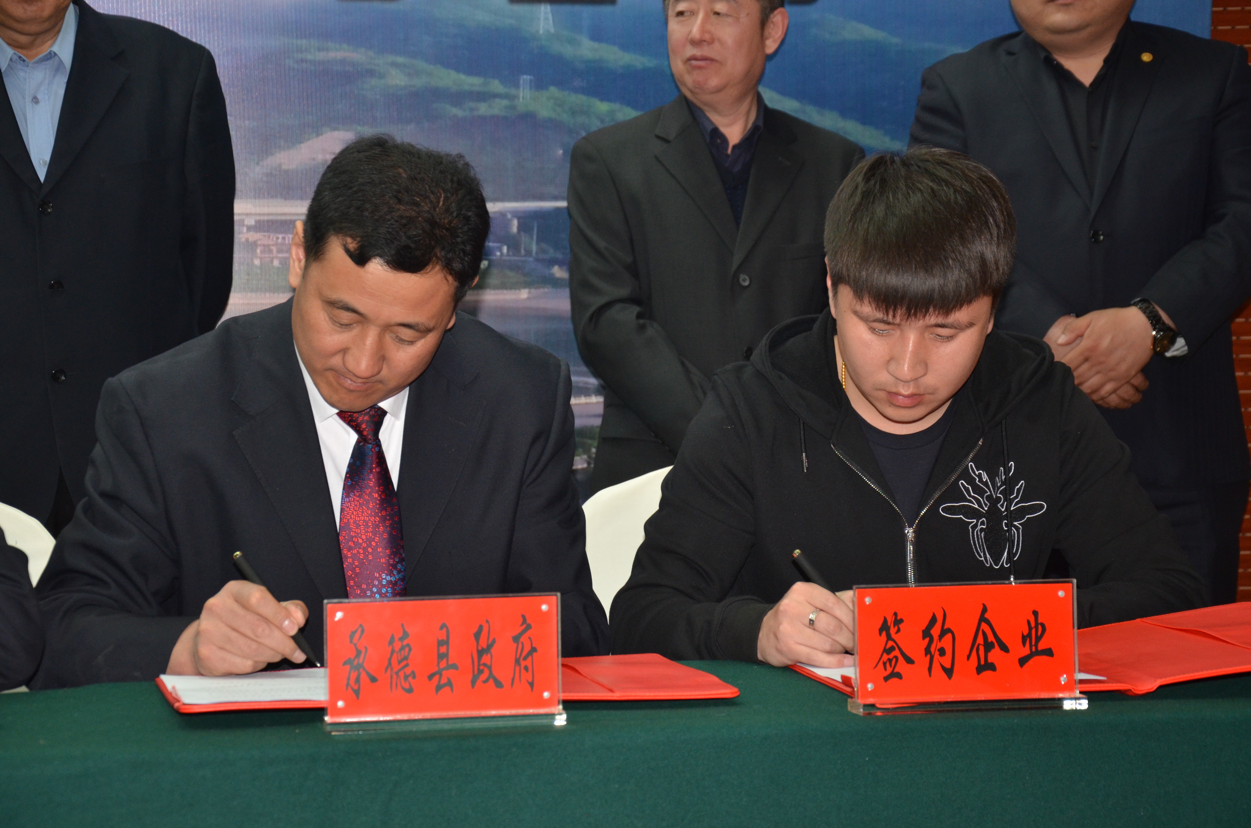 三项机制推动项目攻坚,三抓三促行动推进工程项目