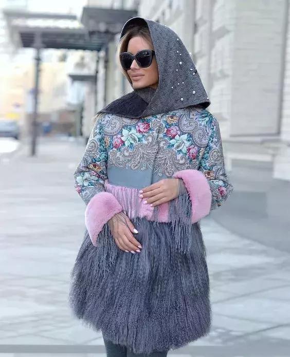 羽绒服怎么穿效果最好 (羽绒服穿着要什么样才叫做刚合适)