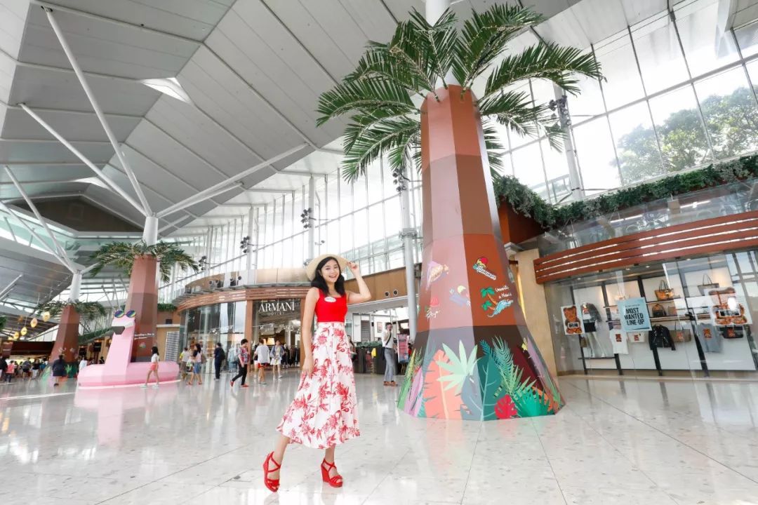 抓住寒暑假的尾巴,抓住假期的尾巴吃喝玩乐