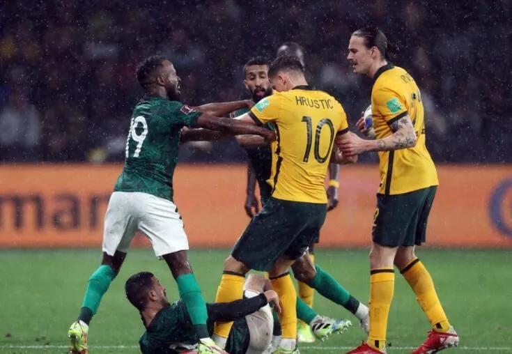 亚洲杯澳大利亚vs沙特阿拉伯分析,足球亚洲杯日本vs巴林