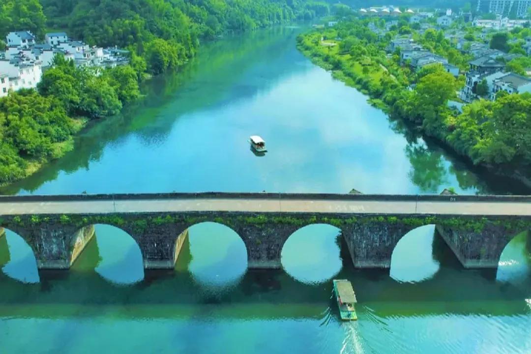重阳登高赏金秋,重阳逍遥游