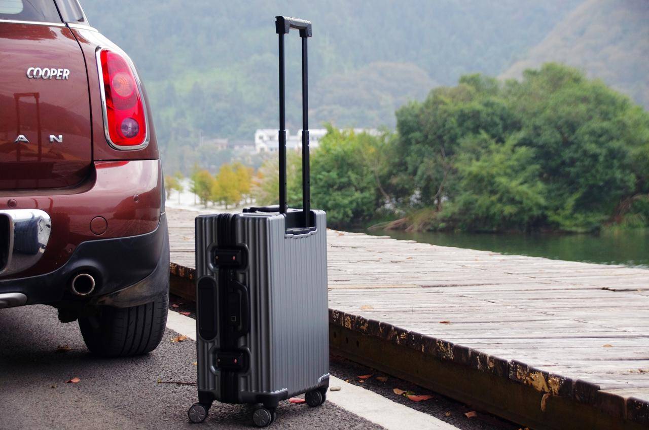 旅行箱密码锁和tsa锁哪个好,旅行箱锁类型怎么选