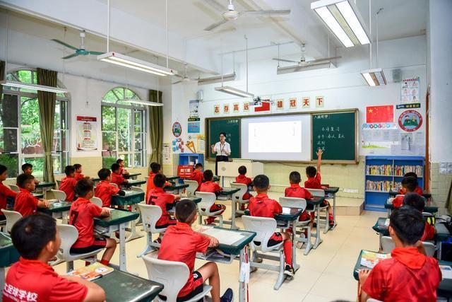 恒大足校成果,恒大足校成中国青训报告