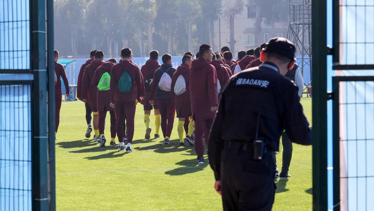 足球伪职业,中国足球伪职业化