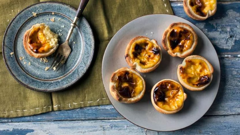 蛋挞是怎么传入中国的,葡萄牙人来到澳门葡式蛋挞