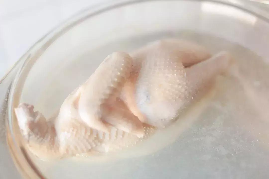 过夜的剩鸡肉怎么煮好吃点,吃剩的鸡肉放冰箱多久会坏