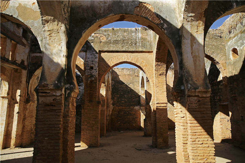 在摩洛哥隐藏于市井的拉巴特花园里，在当地人的回忆和渴望中，我看到了一个真正的摩洛哥