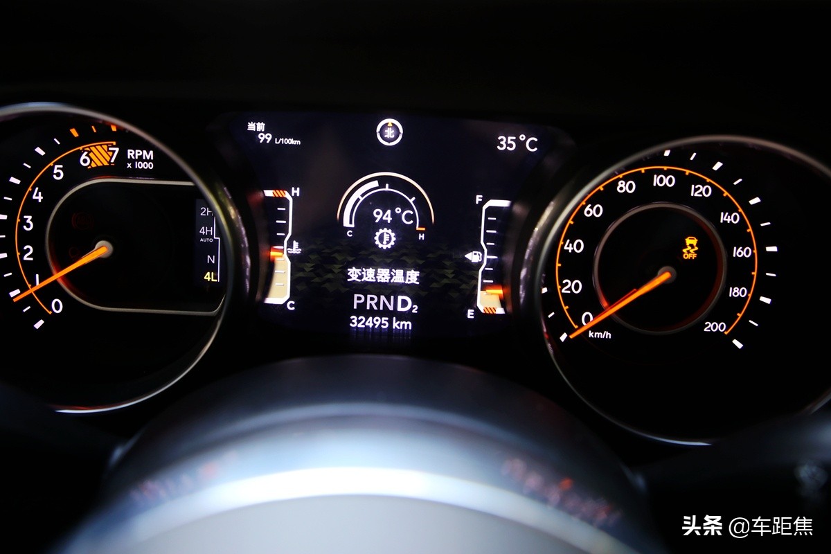 牧马人沉浸式体验白色内饰,体验牧马人卢比肯