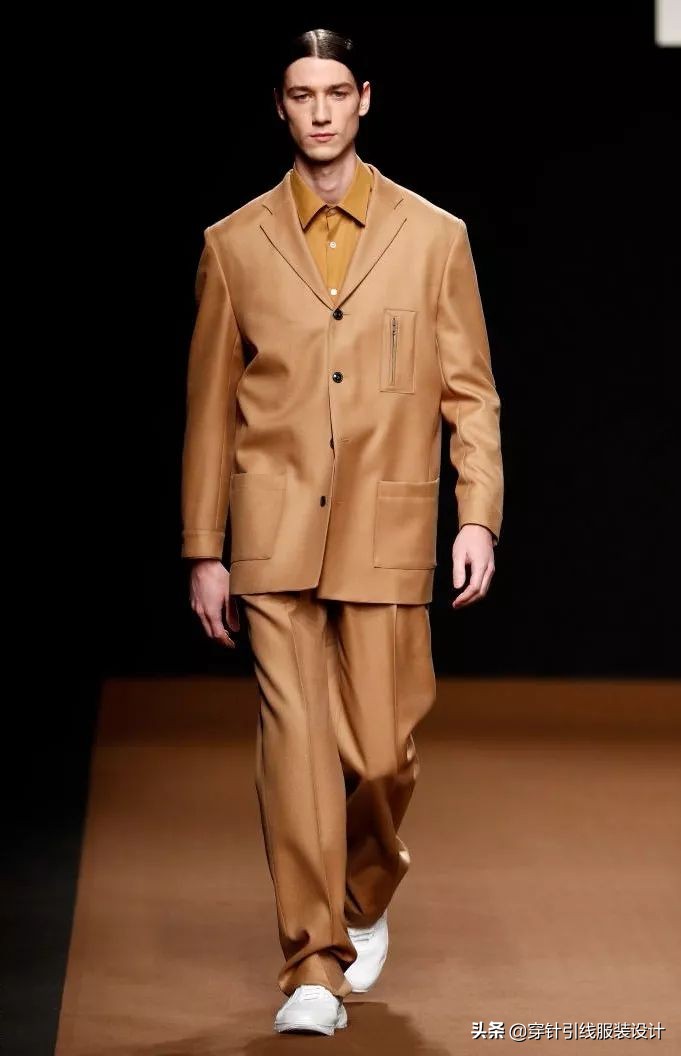 2022秋冬男装流行色,19年秋冬男装流行色